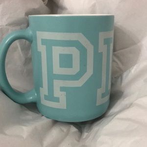 Victoria’s Secret pink big mug light blue